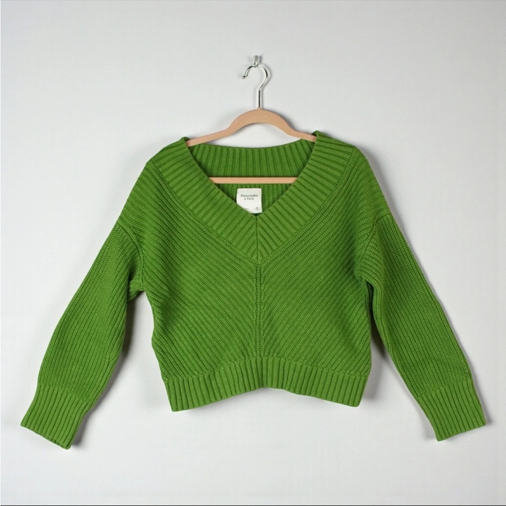 Abercrombie & Fitch Women Green Ribbed Knit V-Neck Sweater Sz M Chunky EUC